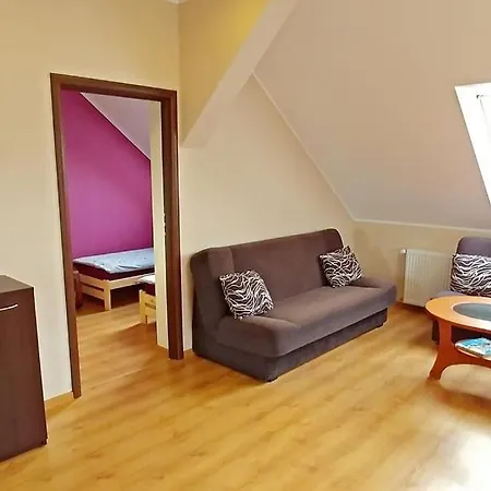 Goscinne Largo 奥斯特罗沃