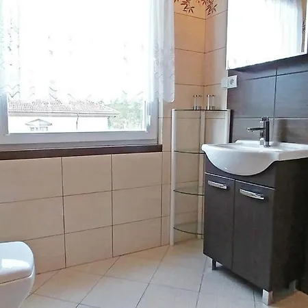 Goscinne Largo * 오스트로보